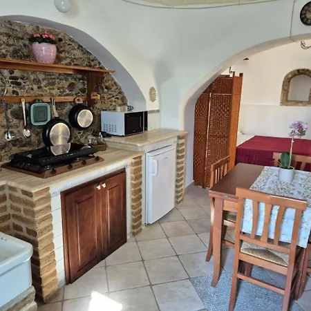 Tenuta San Tommaso Bed & Breakfast 3*