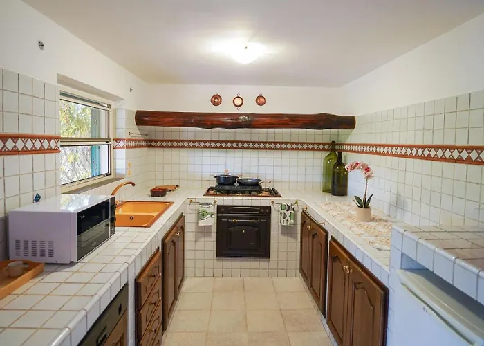 Tenuta San Tommaso Bed & Breakfast 3*